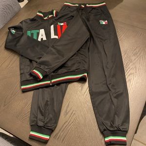 Italian jackets, pants set